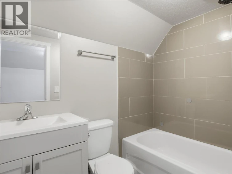 168 Yew Street, Kamloops, BC, V2B 3Z9 - 23