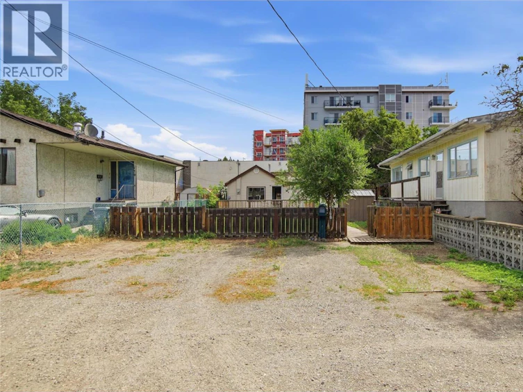 168 Yew Street, Kamloops, BC, V2B 3Z9 - 3