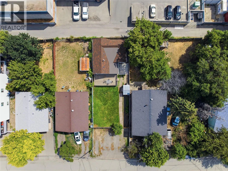 168 Yew Street, Kamloops, BC, V2B 3Z9 - 13