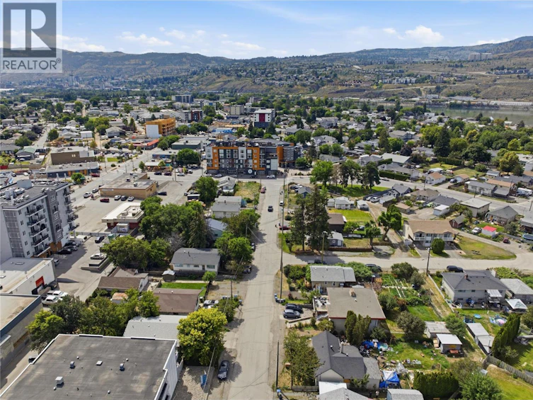 168 Yew Street, Kamloops, BC, V2B 3Z9 - 14