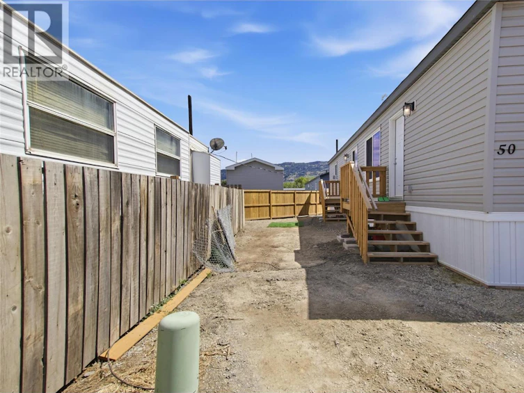 50-771 E Athabasca Street, Kamloops, BC, V2H 1C8 - 6