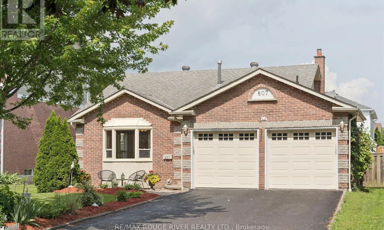 807 Red Maple Court