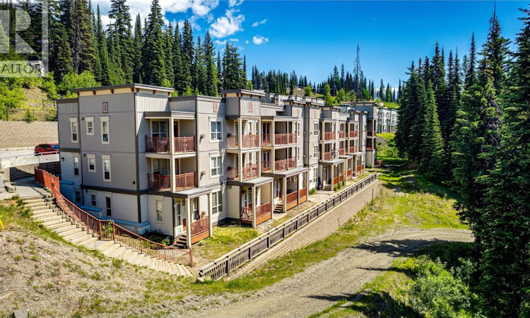 202-9812 Silver Star Road