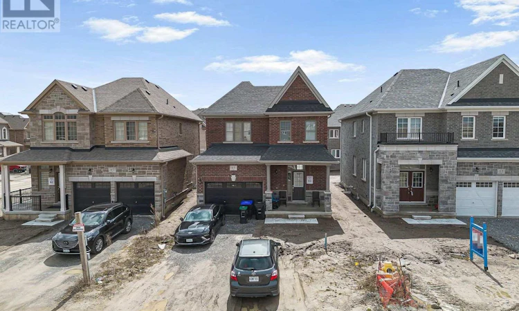 65 English Drive E