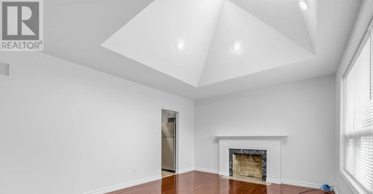 MAIN-1366 Applewood Road, Mississauga, ON, L5E 2M1 - 4