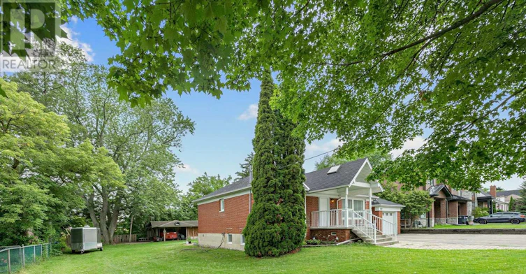 MAIN-1366 Applewood Road, Mississauga, ON, L5E 2M1 - 17