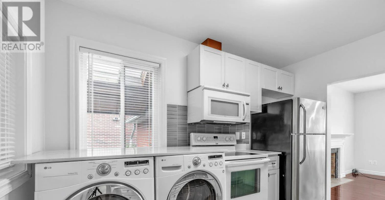 MAIN-1366 Applewood Road, Mississauga, ON, L5E 2M1 - 7
