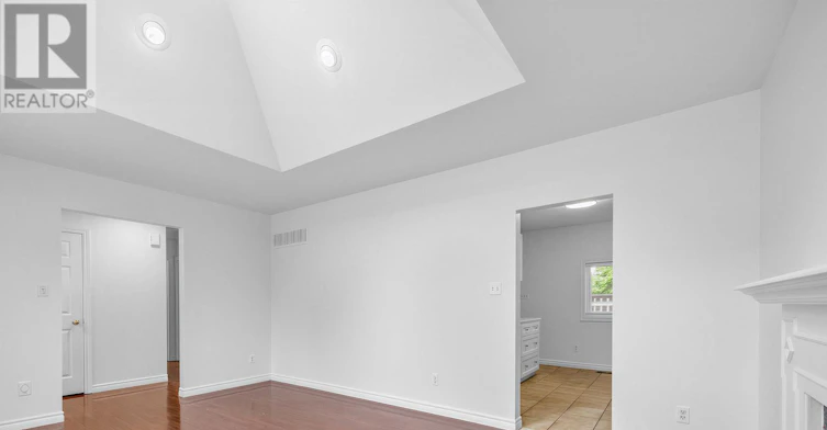 MAIN-1366 Applewood Road, Mississauga, ON, L5E 2M1 - 5