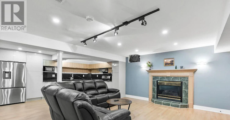 109 Angelina Avenue, Vaughan, ON, L4L 8N9 - 20
