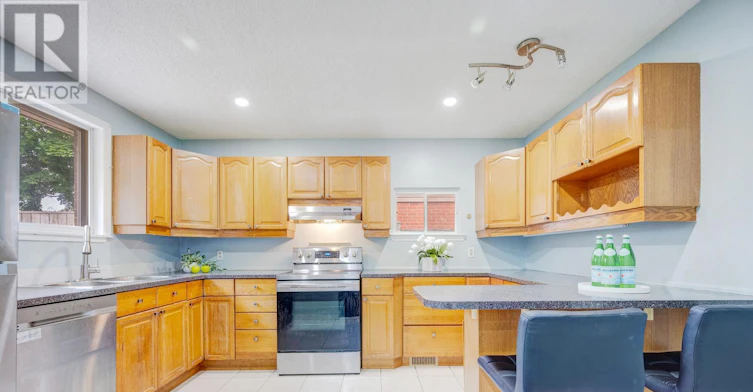 11 Burgby Avenue, Brampton, ON, L6X 2G7 - 13