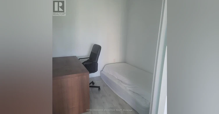 7 Golden Lion Heights, Toronto, ON, M2M 0C1 - 5