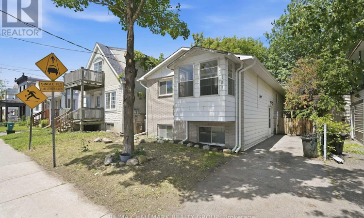 195 Deschamps Avenue