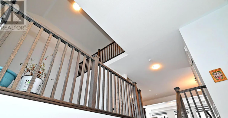 689 Mika Street, Innisfil, ON, L9S 0R7 - 7