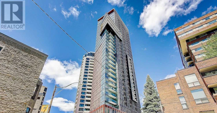 32 Davenport Avenue, Toronto, ON, M5R 1H3