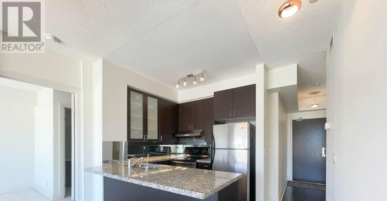 602-39 Upper Duke Crescent, Markham, ON, L6G 0B8 - 4