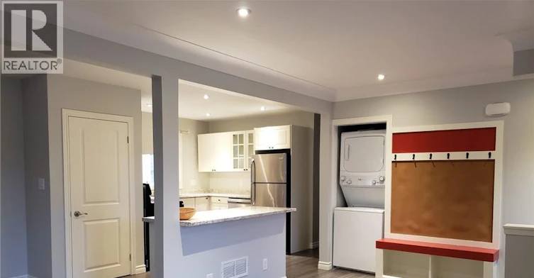 Upper-105 Harold Avenue, Brantford, ON, N3T 1W3 - 9