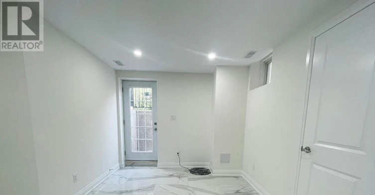 65 Lola Crescent, Brampton, ON, L7A 4J8 - 5