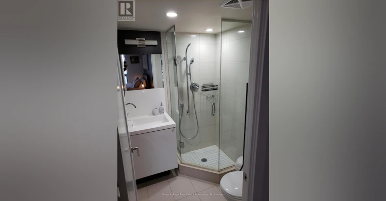 611-300 Front Street W, Toronto, ON, M5V 0E9 - 13