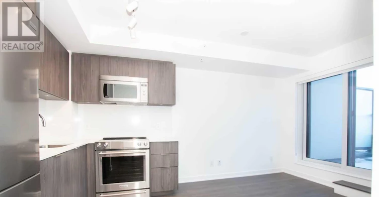 30 Samuel Way, Toronto, ON, M9B 0C9 - 3
