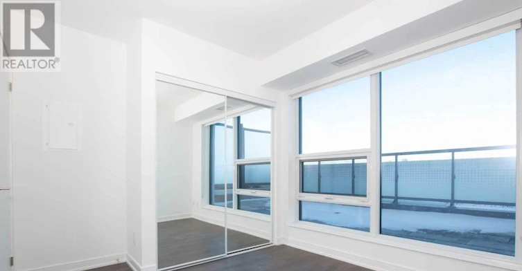 30 Samuel Way, Toronto, ON, M9B 0C9 - 9