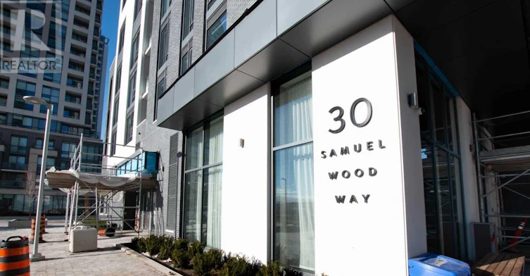 30 Samuel Way, Toronto, ON, M9B 0C9