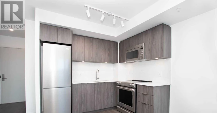 30 Samuel Way, Toronto, ON, M9B 0C9 - 8