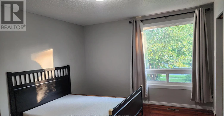 1013 Cadboro Road, Ottawa, ON, K1J 8C8 - 13