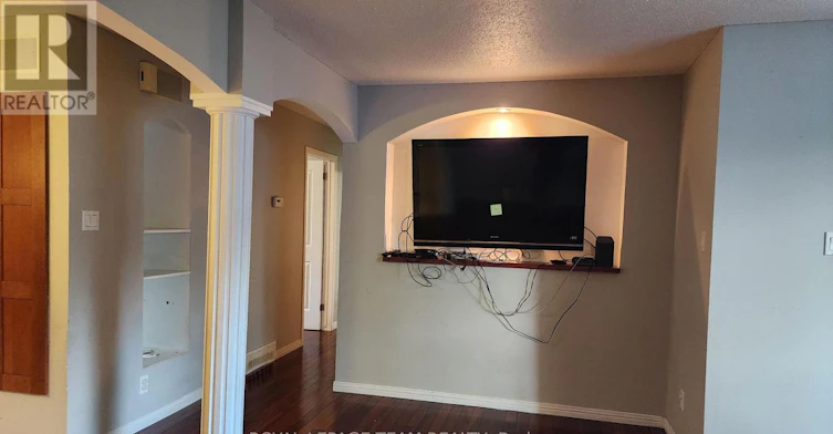 1013 Cadboro Road, Ottawa, ON, K1J 8C8 - 6