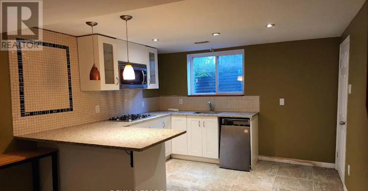 1013 Cadboro Road, Ottawa, ON, K1J 8C8 - 22