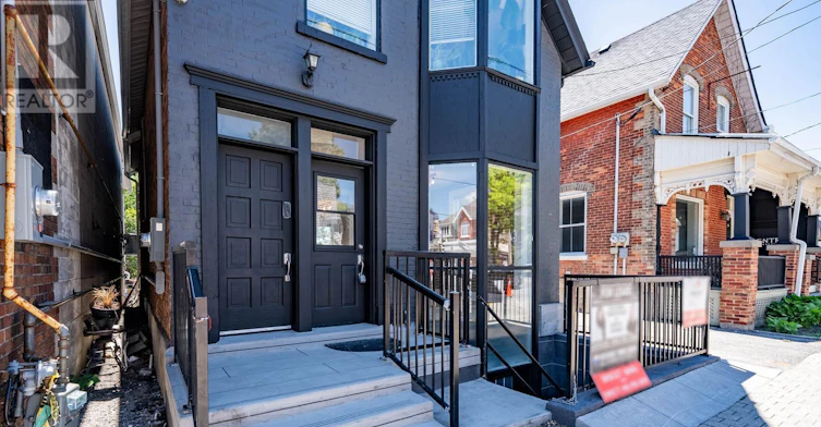 MAIN-6395 Main Street, Whitchurch-Stouffville, ON, L4A 1G4 - 4