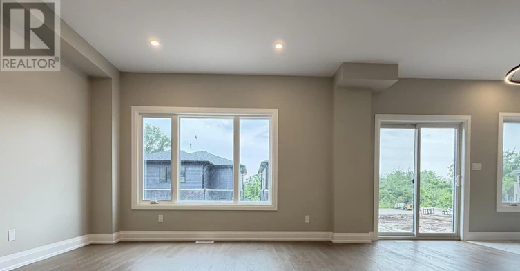 6426 Sunshine Common, Niagara Falls, ON, L2G 0E4 - 5