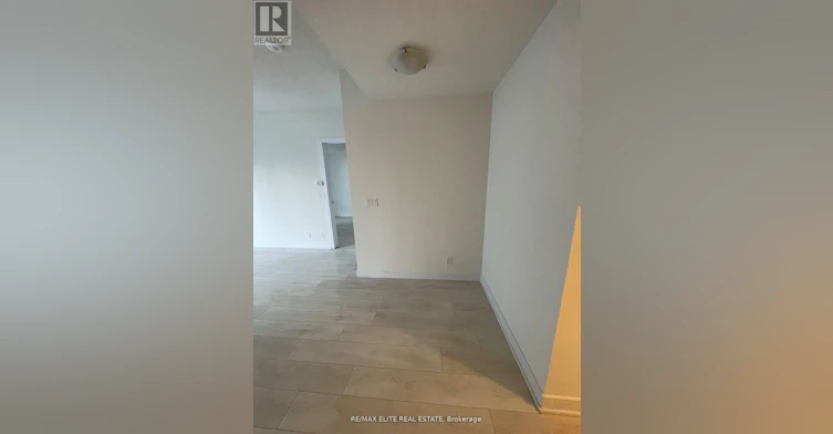 1105-2221 Yonge Street, Toronto, ON, M4S 2B4 - 5