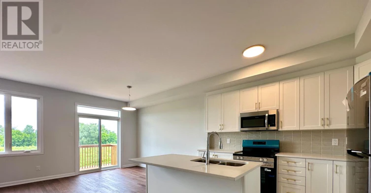 257 Bankside Way, Ottawa, ON, K2J 7M9 - 2