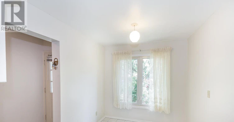 92 Nightstar Drive, Richmond Hill, ON, L4C 8H3 - 3