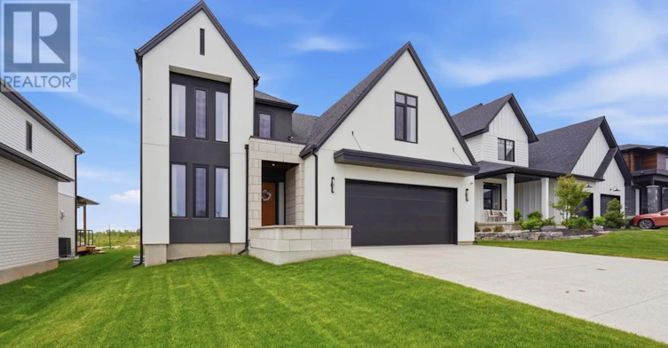 77 Crestview Drive, Komoka, ON, N0L 1R0 - 2
