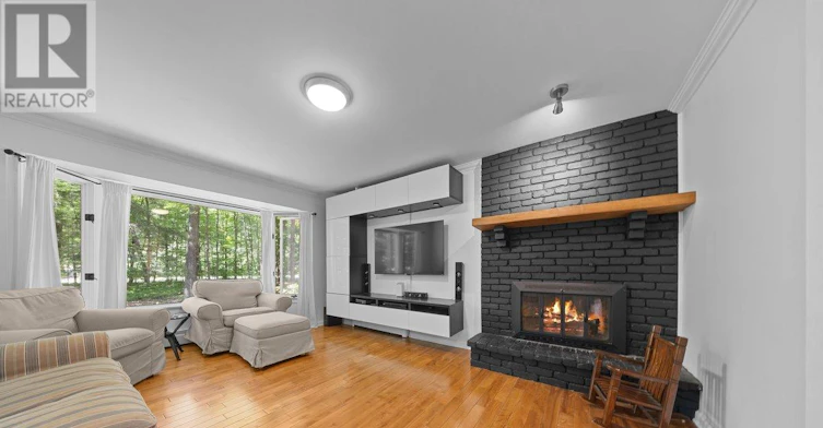 1250 Royal Maple Drive, Cumberland, ON, K4C 1B5 - 5