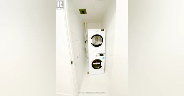 2-704 127 Room Broadway Avenue, Toronto, ON, M4P 1V4 - 13