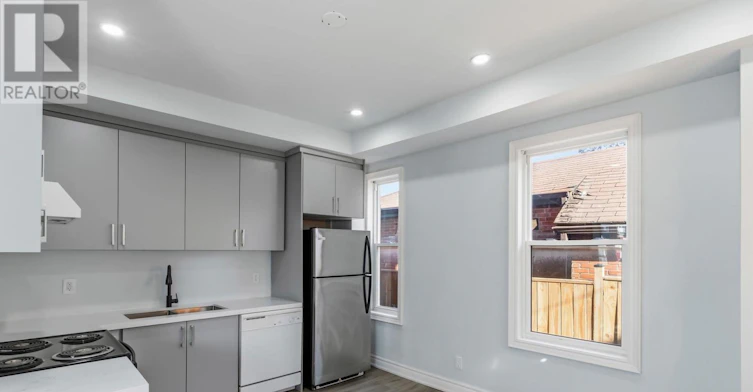 01 Main & Basement) 134 Celina Street, Oshawa, ON, L1H 4N5 - 8