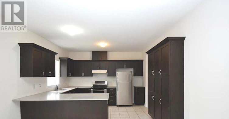 MAIN-2588 Standardbred Drive, Oshawa, ON, L1L 0H8 - 8