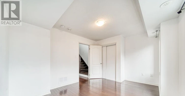 125-80 Sarita Path, Oshawa, ON, L1L 0K7 - 5