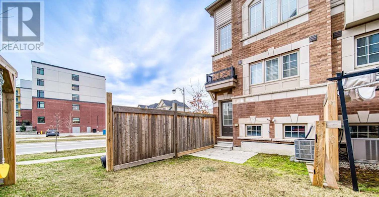 125-80 Sarita Path, Oshawa, ON, L1L 0K7 - 11