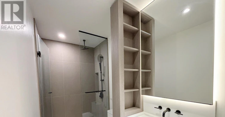 TH10-55 Charles Street E, Toronto, ON, M4Y 0J1 - 13