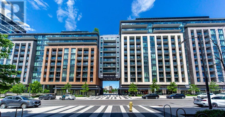 532-100 Eagle Rock Way, Vaughan, ON, L6A 5B9 - 3