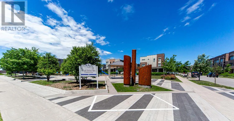 532-100 Eagle Rock Way, Vaughan, ON, L6A 5B9 - 40