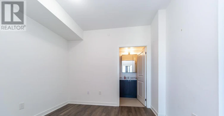 532-100 Eagle Rock Way, Vaughan, ON, L6A 5B9 - 15
