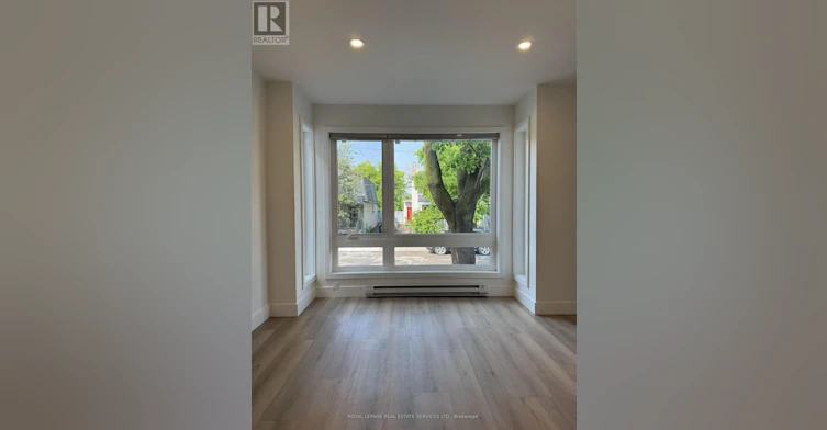 C-61 Pinehurst Avenue, Ottawa, ON, K1Y 1K5 - 2