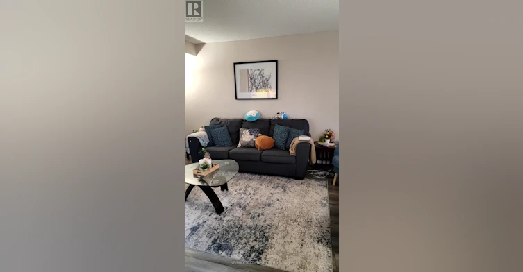 7-50 Chapman Court, London, ON, N6G 5E1 - 3