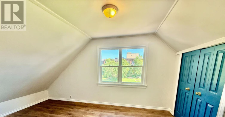 6411 Mcleod Road, Niagara Falls, ON, L2G 3G2 - 8