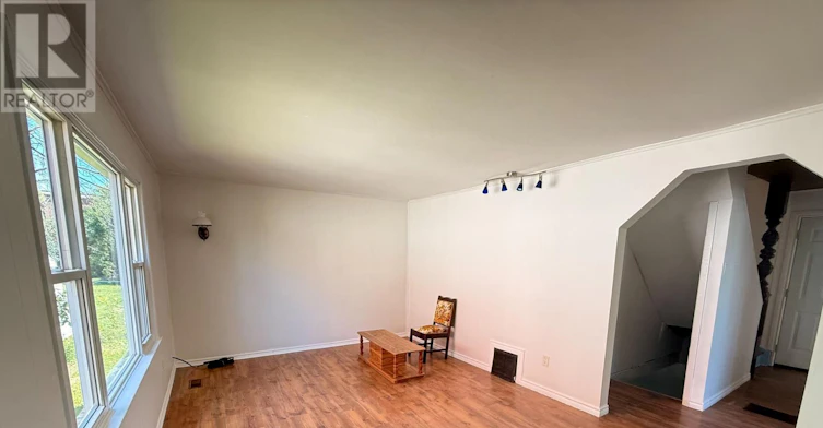 6411 Mcleod Road, Niagara Falls, ON, L2G 3G2 - 3
