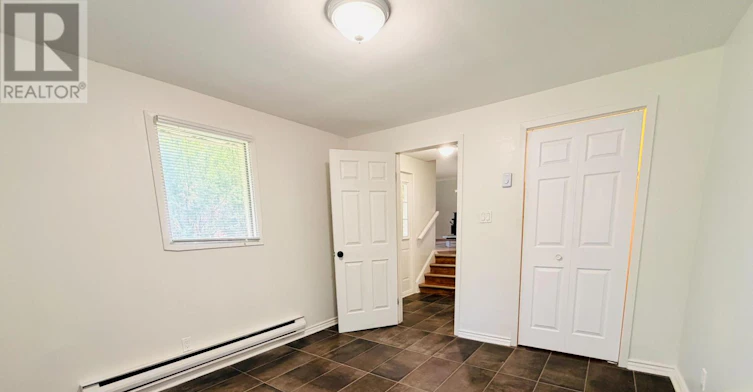 6718 Freeman Street, Niagara Falls, ON, L2E 5V1 - 5